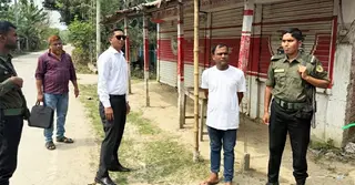 মধুখালীতে অতিরিক্ত দামে অকটেন বিক্রি, ব্যবসায়ীকে জরিমানা